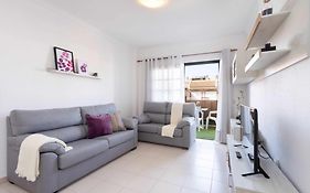 Agradable Piso Con Piscina & Playa Terraza Y Wifi